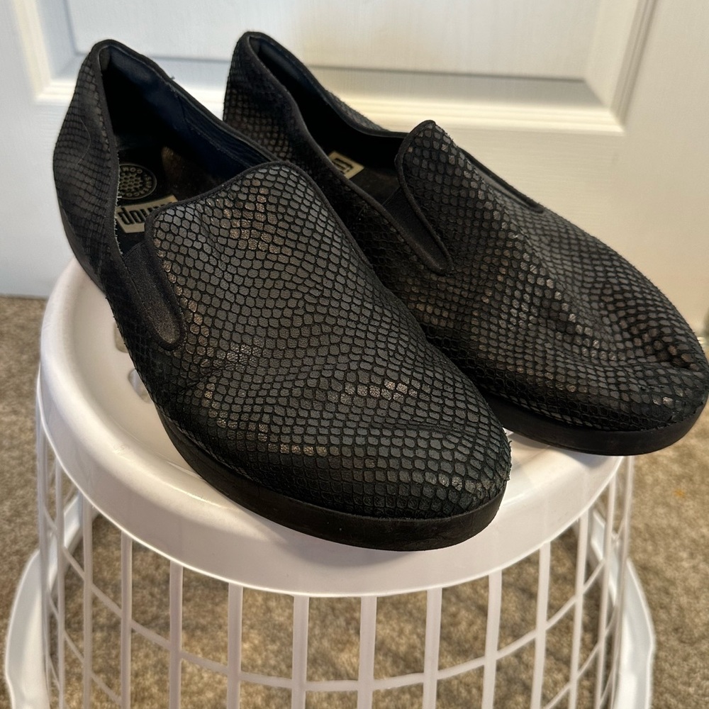 Women’s FitFlop Black Slip-On Shoes